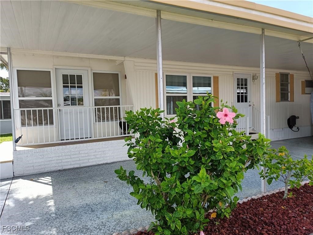 524 Timber Lane S North Fort Myers FL 33917 2025026014 image26