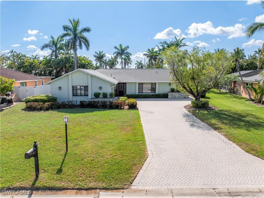 5240 Fairfield Drive Fort Myers FL 33919 225046801 image1