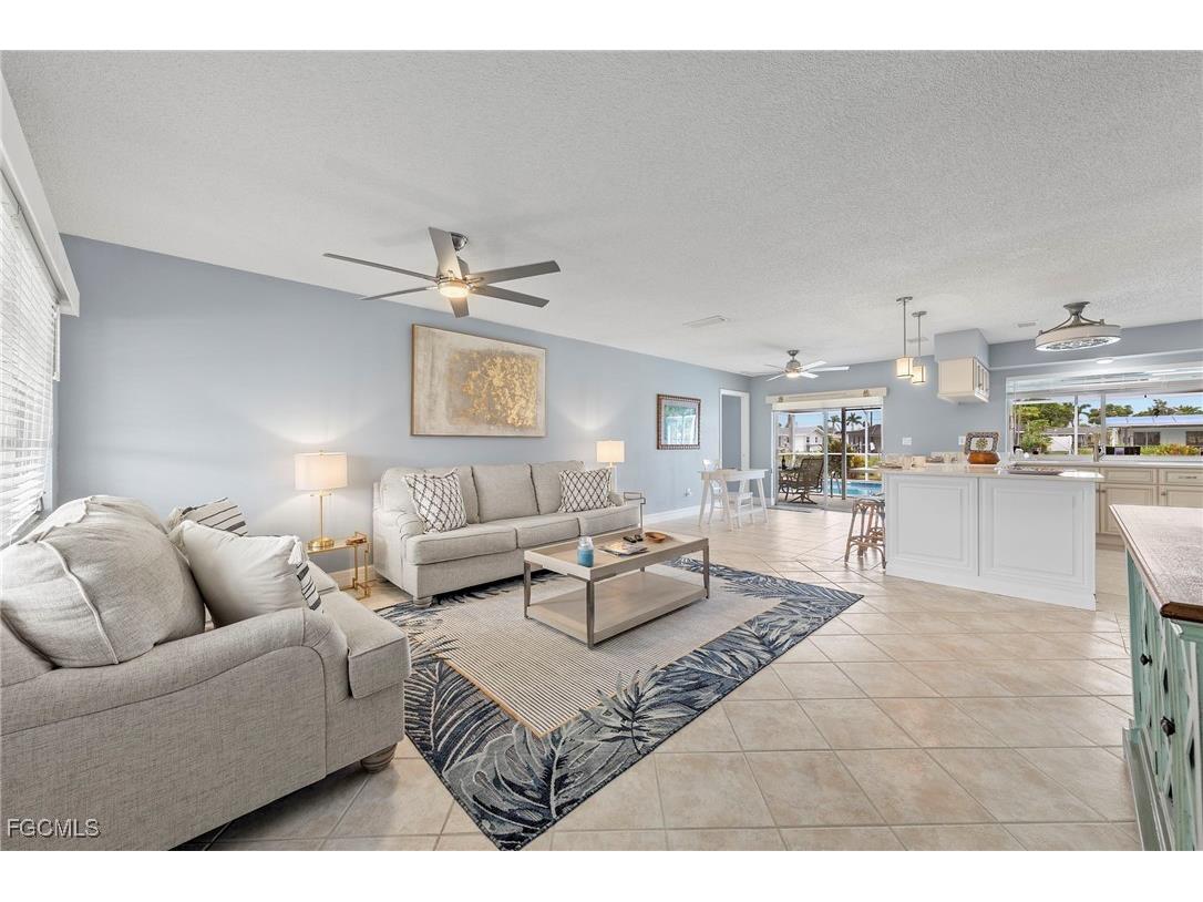 5240 SW 2nd Place Cape Coral FL 33914 2025009768 image4