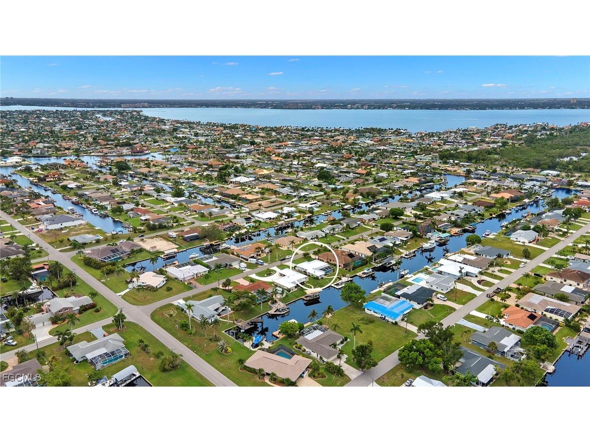 5240 SW 2nd Place Cape Coral FL 33914 2025009768 image41