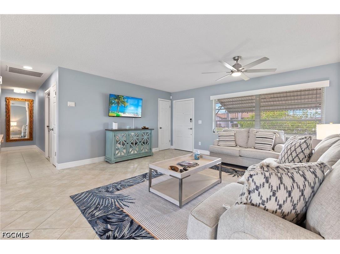 5240 SW 2nd Place Cape Coral FL 33914 2026028328 image4