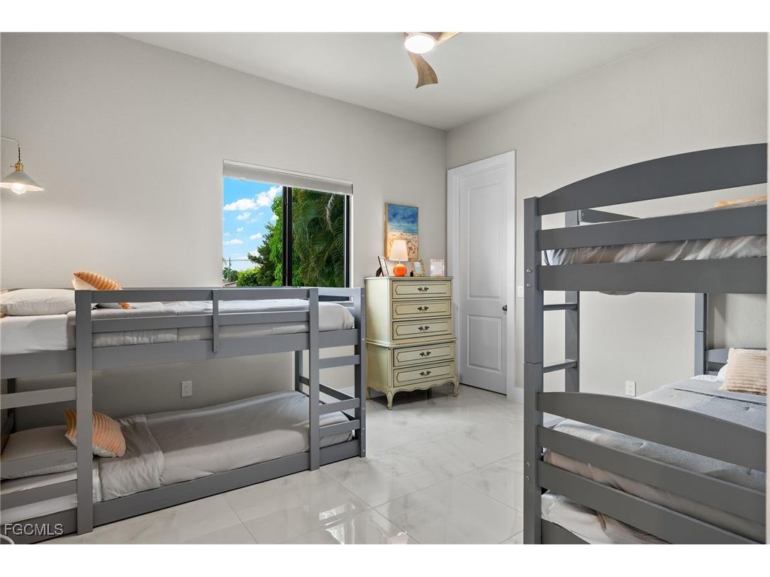 5240 Tower Drive Cape Coral FL 33904 2025009832 image30