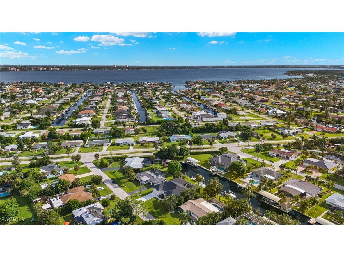 5240 Tower Drive Cape Coral FL 33904 2025009832 image47
