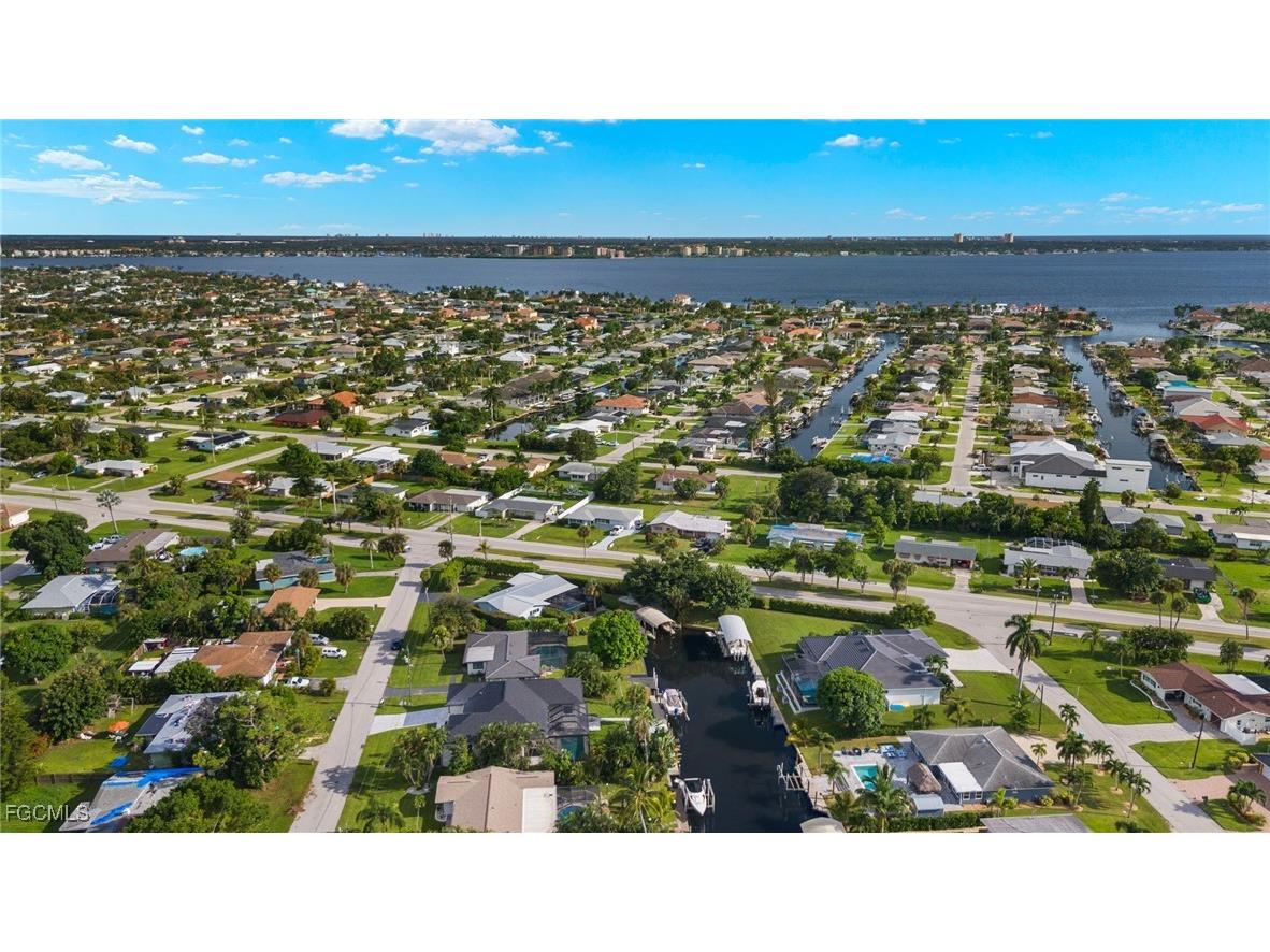 5240 Tower Drive Cape Coral FL 33904 2025009832 image48