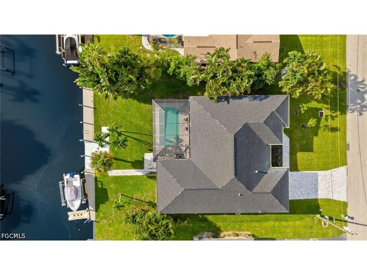 5240 Tower Drive Cape Coral FL 33904 2026028475 image9