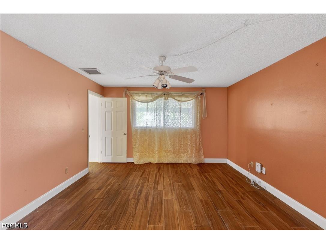 5240 Versaille Court Cape Coral FL 33904 2026023335 image19