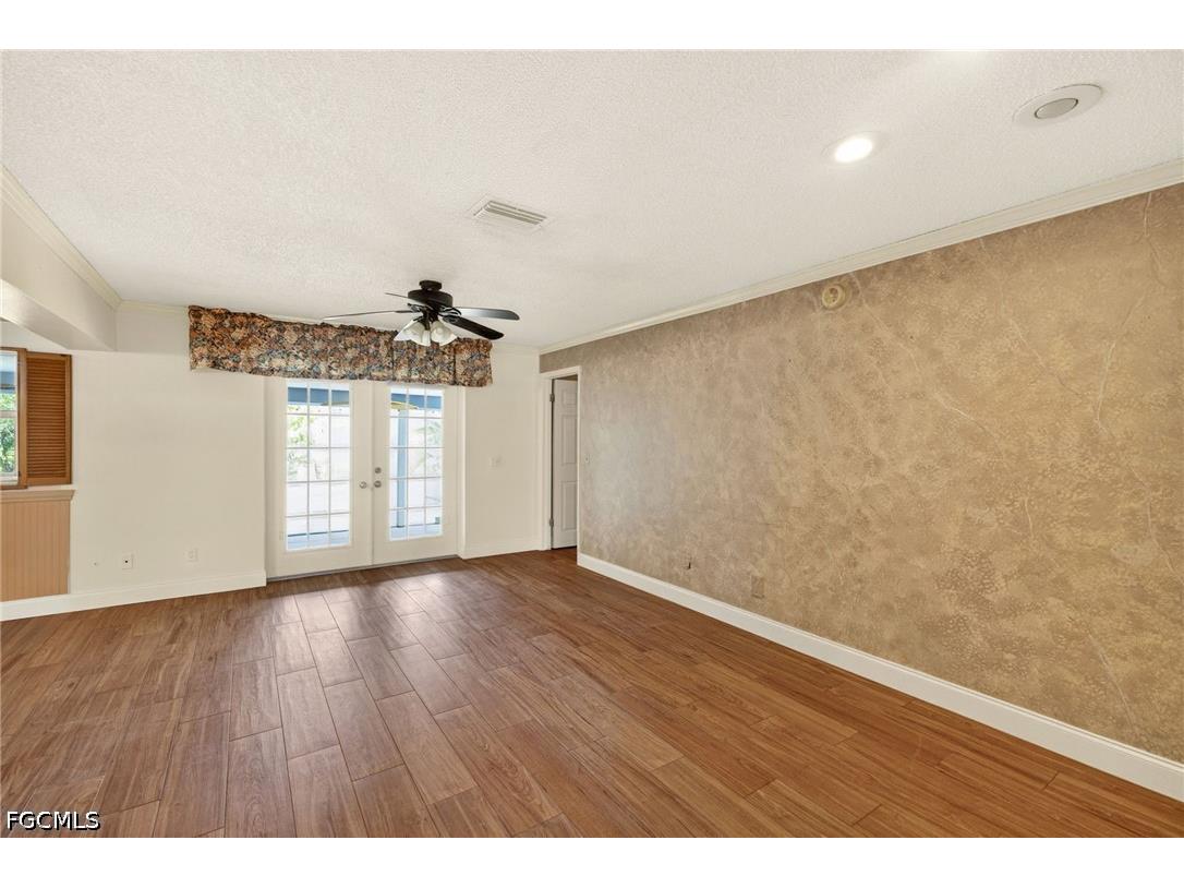 5240 Versaille Court Cape Coral FL 33904 2026023335 image7