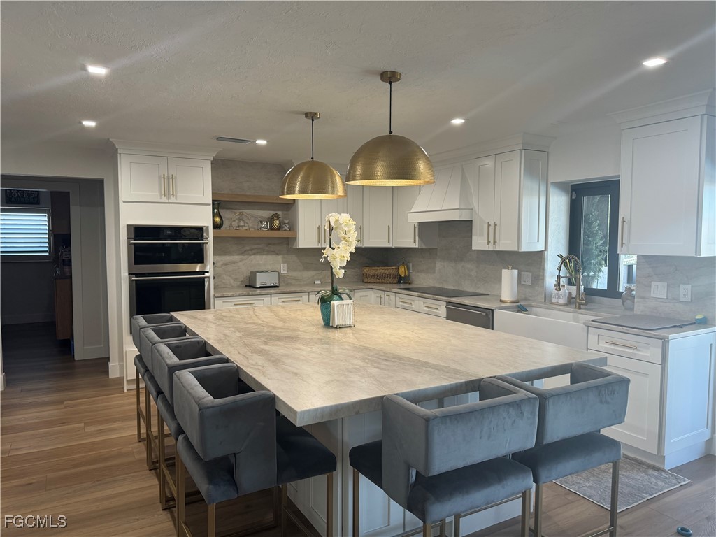 5241 SW 2nd Place Cape Coral FL 33914 2025024685 image1