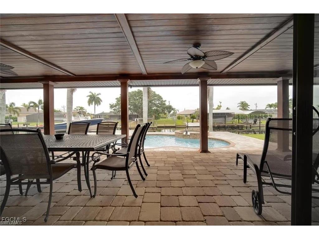 5241 SW 2nd Place Cape Coral FL 33914 2025024685 image18
