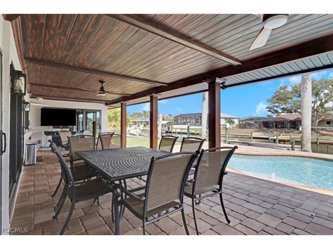 5241 SW 2nd Place Cape Coral FL 33914 2025024685 image25