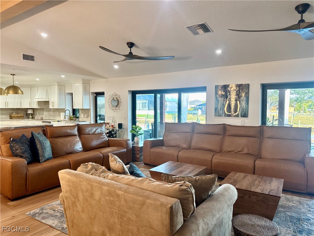 5241 SW 2nd Place Cape Coral FL 33914 2025024685 image5