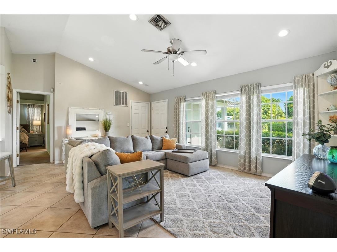 5242 17th Place SW Naples FL 34116 225063422 image4