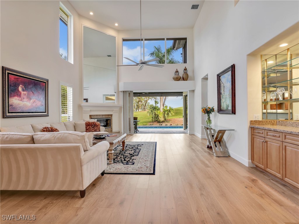 5242 Kensington High Street Naples FL 34105 225069511 image17