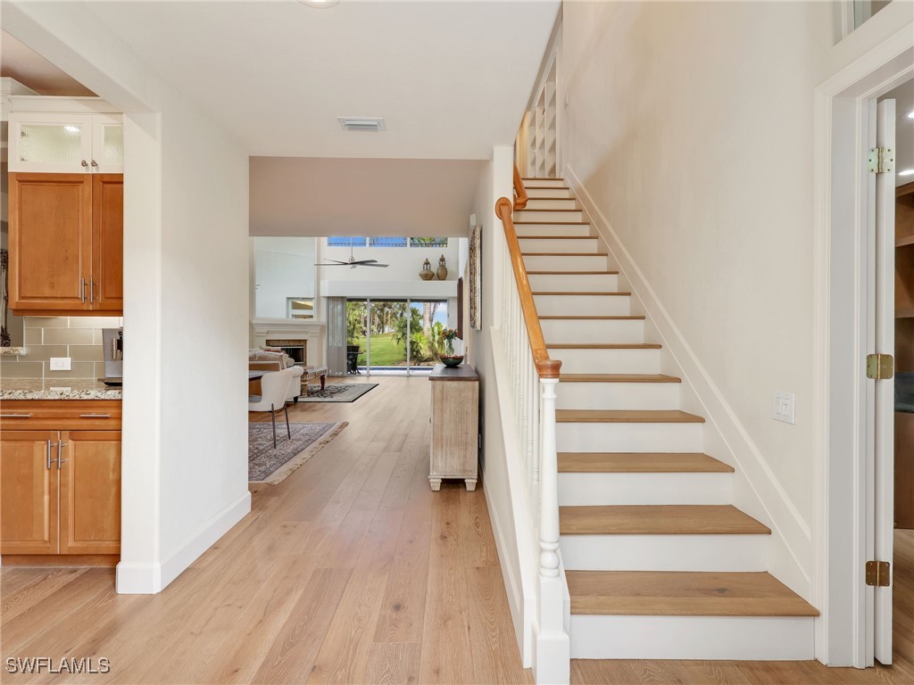 5242 Kensington High Street Naples FL 34105 225069511 image28