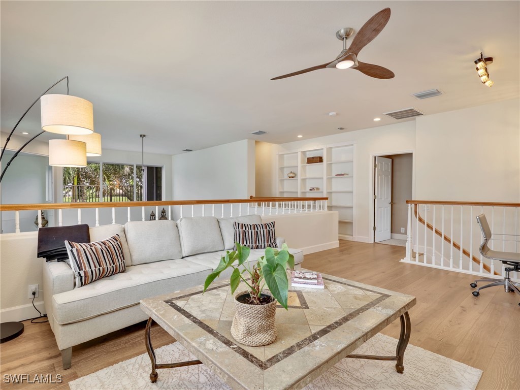 5242 Kensington High Street Naples FL 34105 225069511 image30