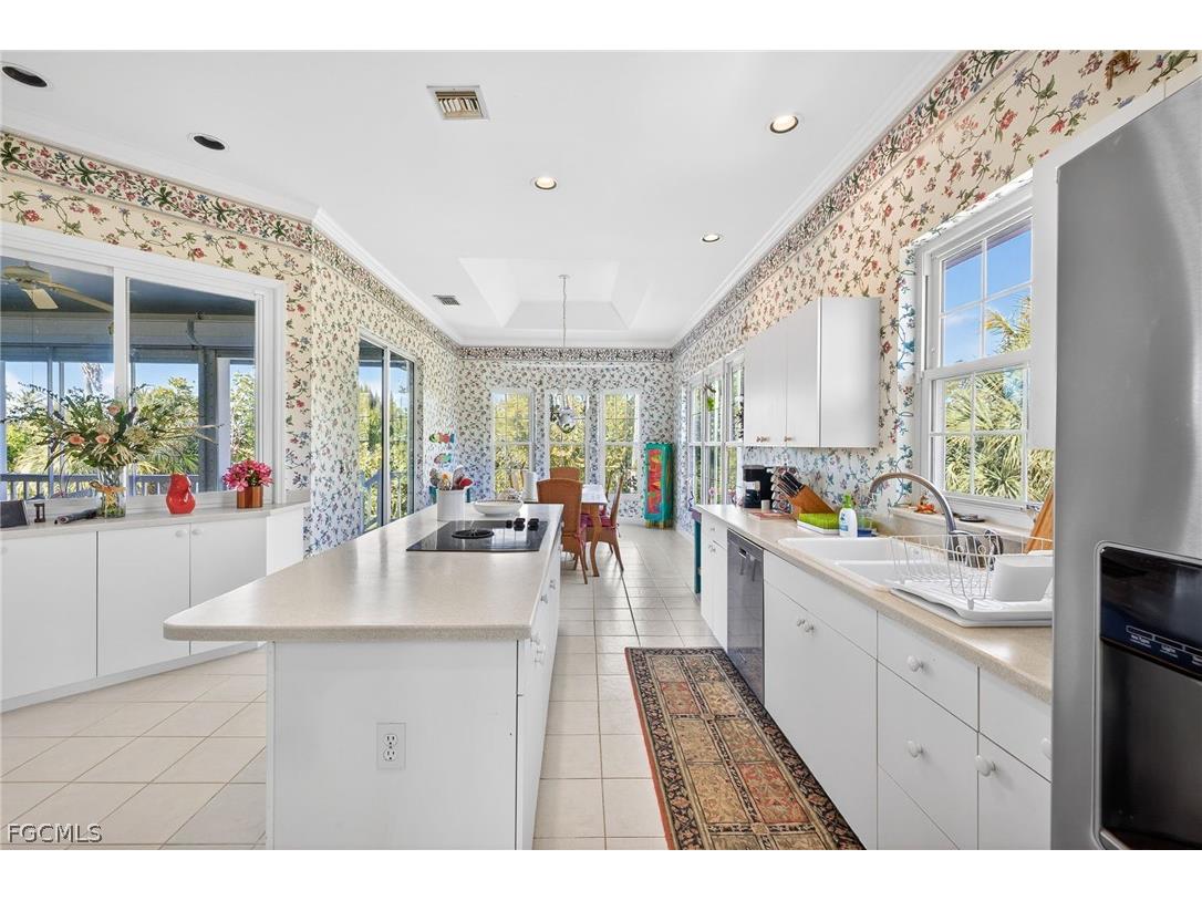 5243 Indian Court Sanibel FL 33957 2026008326 image10