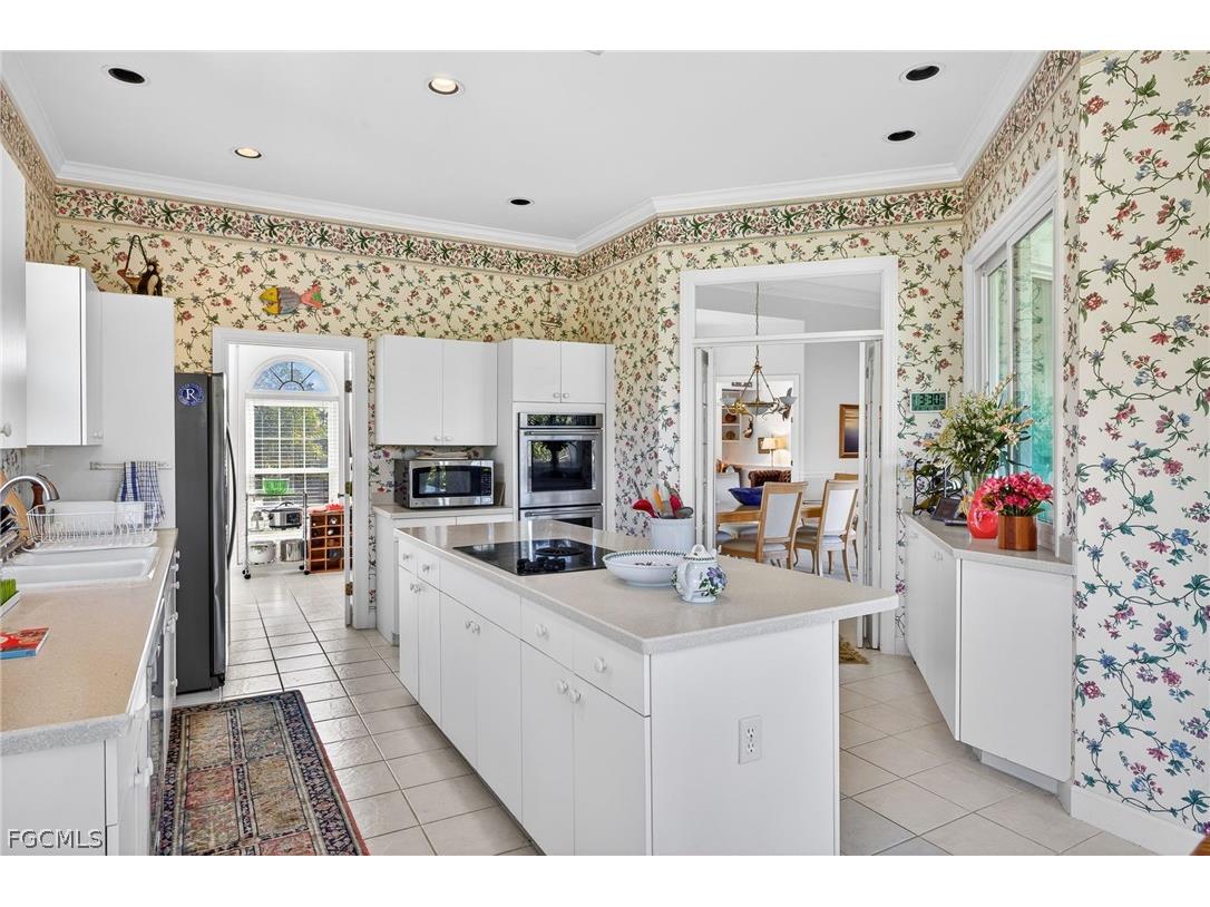 5243 Indian Court Sanibel FL 33957 2026008326 image12
