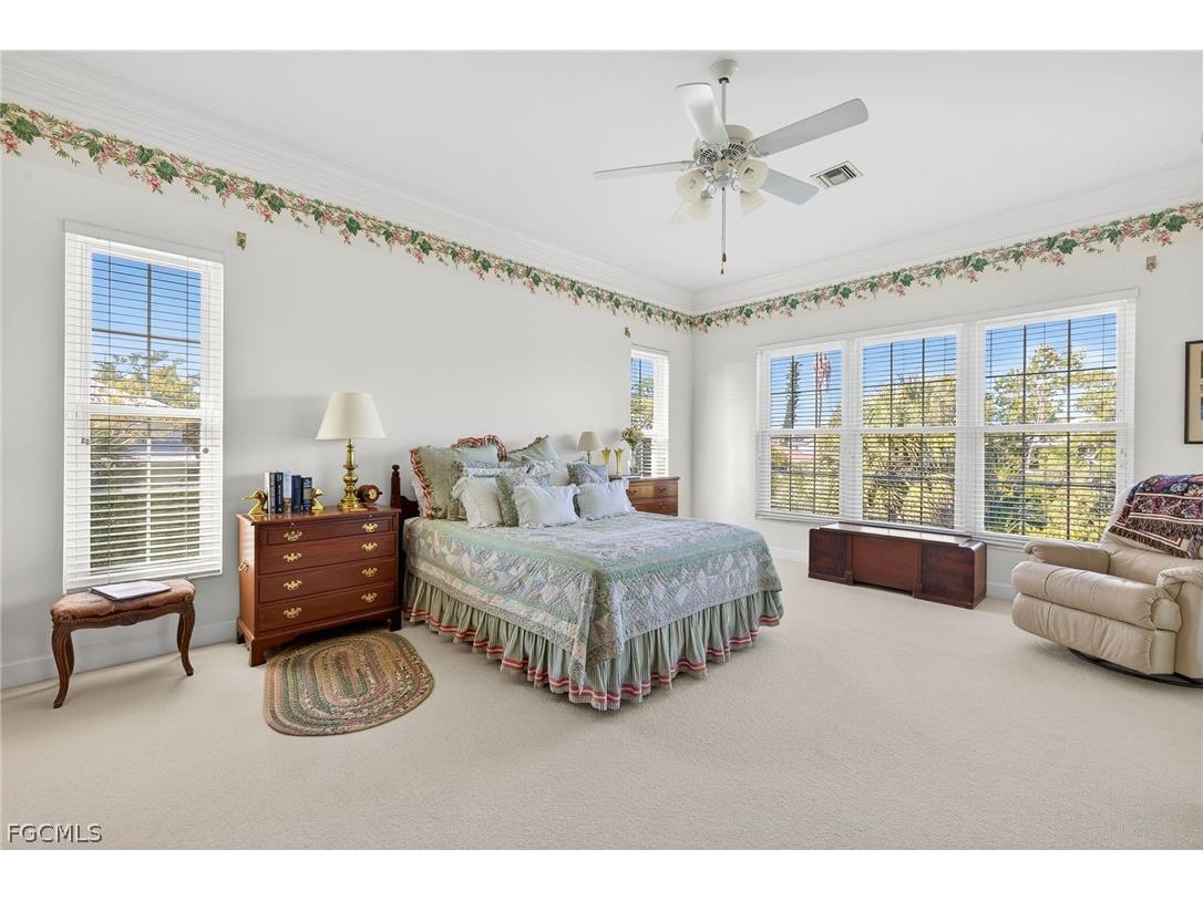 5243 Indian Court Sanibel FL 33957 2026008326 image14