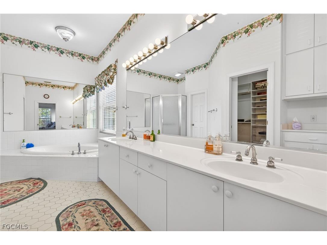 5243 Indian Court Sanibel FL 33957 2026008326 image17