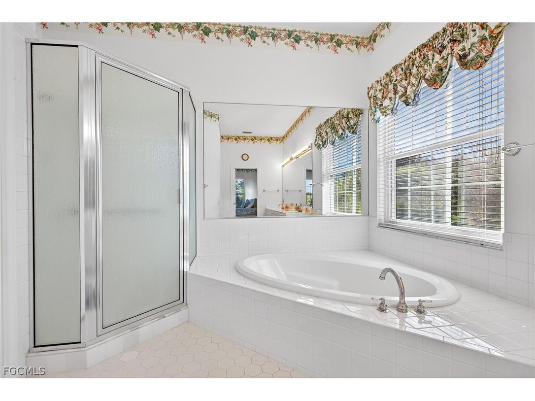 5243 Indian Court Sanibel FL 33957 2026008326 image18