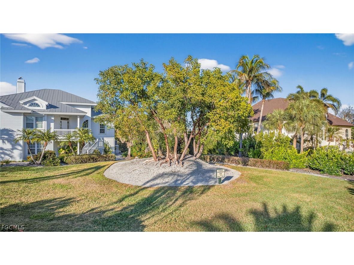 5243 Indian Court Sanibel FL 33957 2026008326 image37