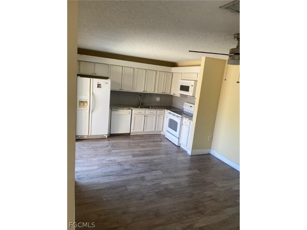 5245 Cedarbend Drive #2 Fort Myers FL 33919 2026005650 image11