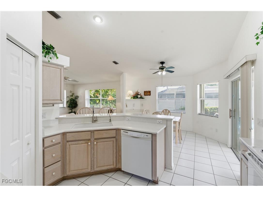 5245 SW 19th Place Cape Coral FL 33914 2025025104 image17