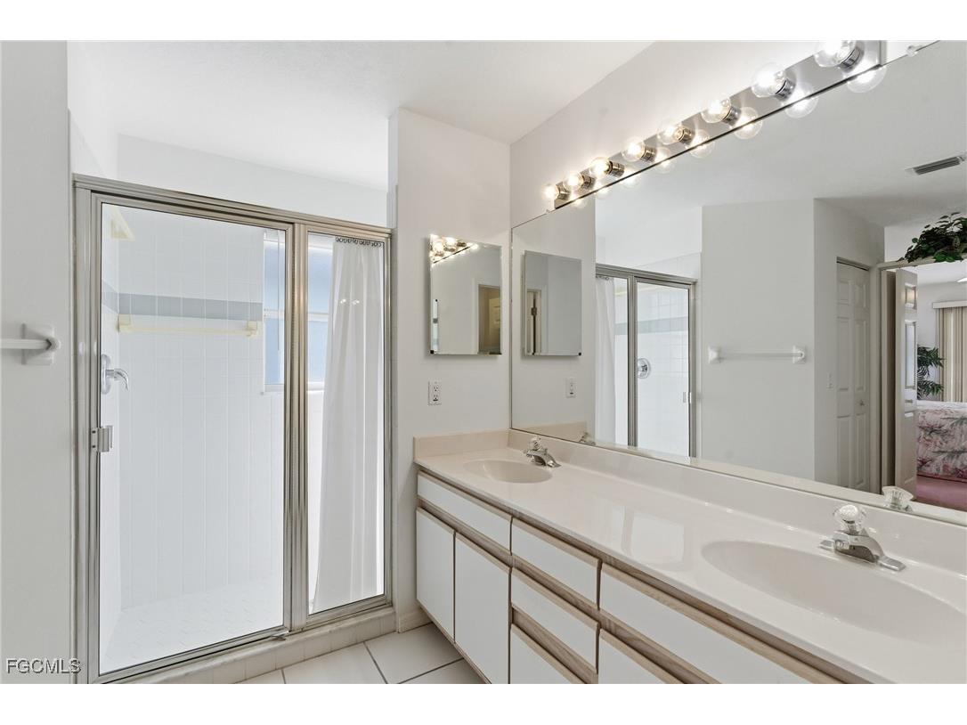 5245 SW 19th Place Cape Coral FL 33914 2025025104 image24