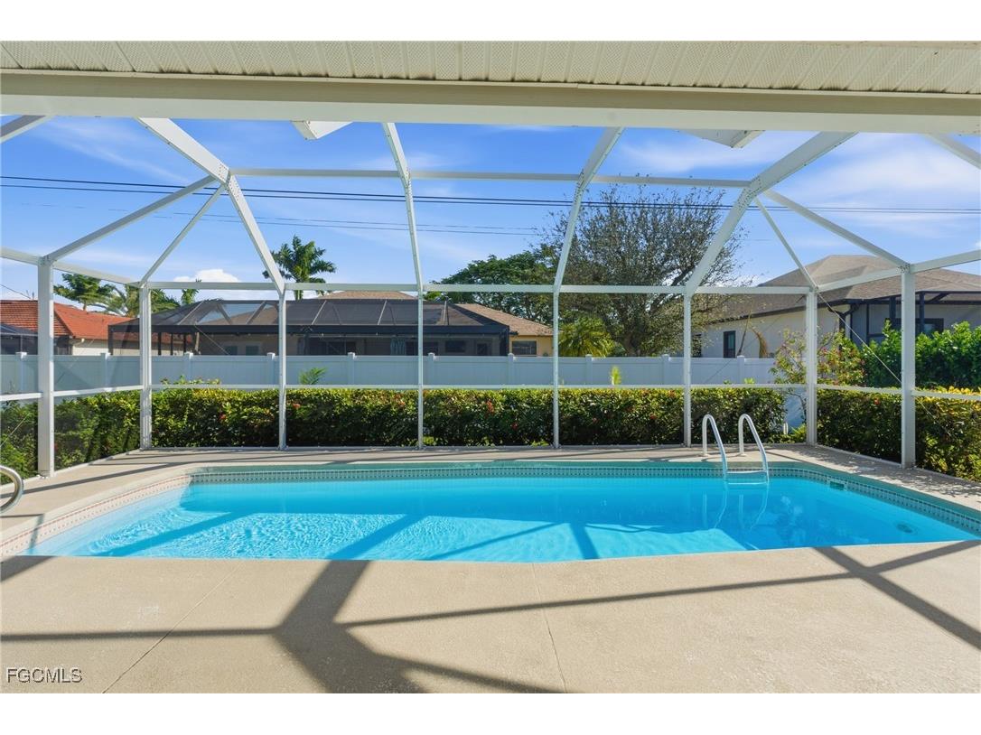 5245 SW 19th Place Cape Coral FL 33914 2025025104 image8