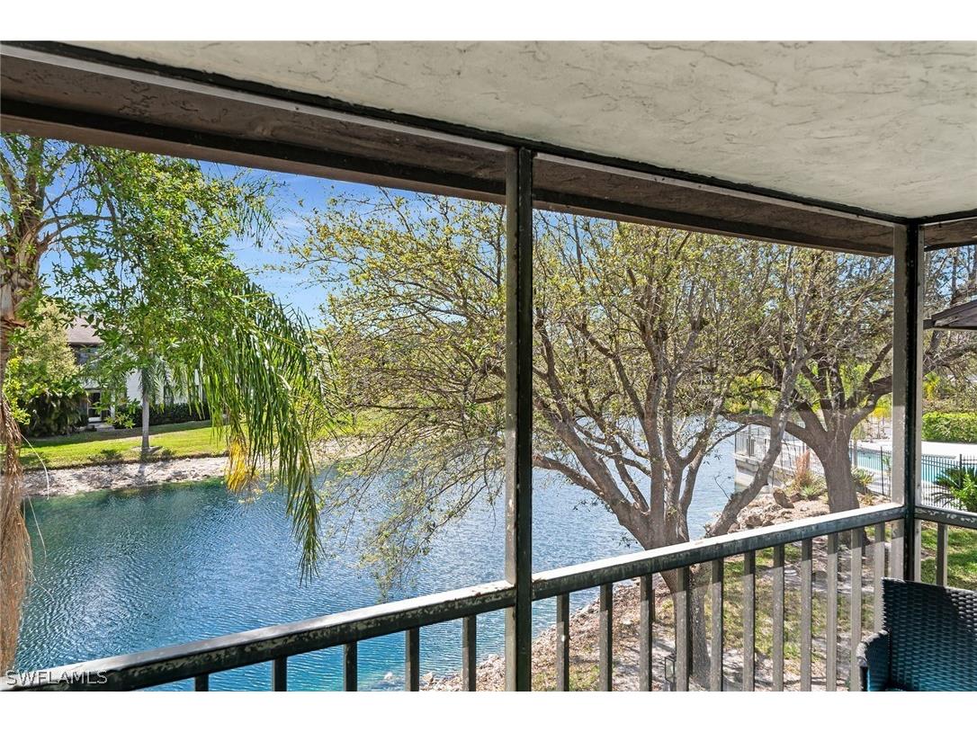 5245 Treetops Drive Naples FL 34113 226010546 image17