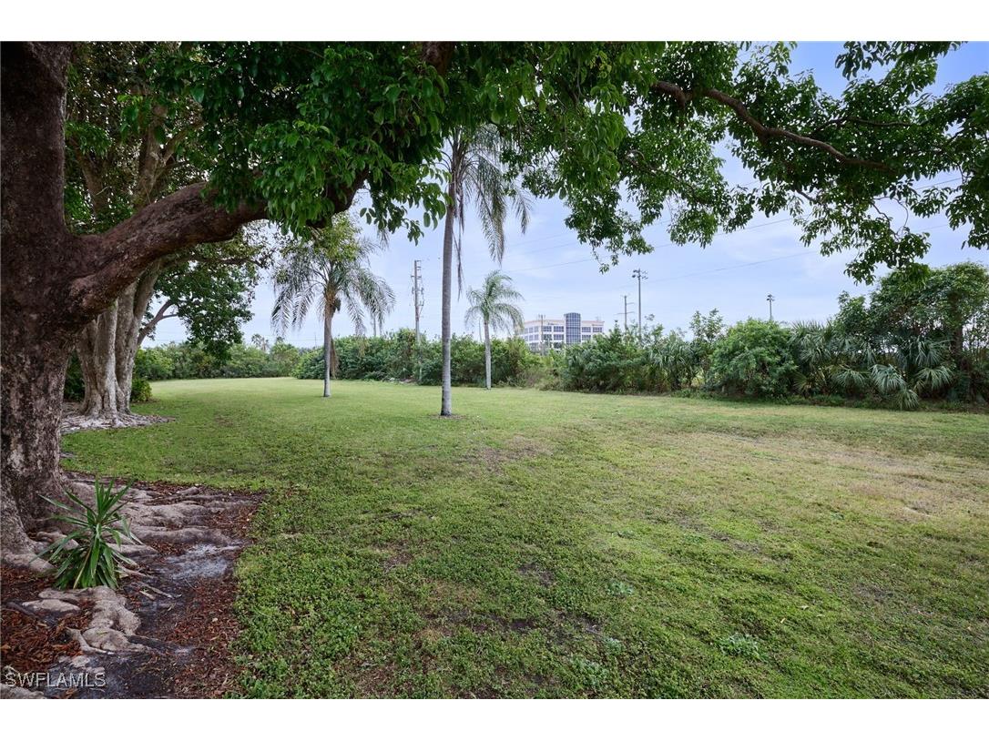 5247 Cedarbend Drive #2 Fort Myers FL 33919 226002135 image21