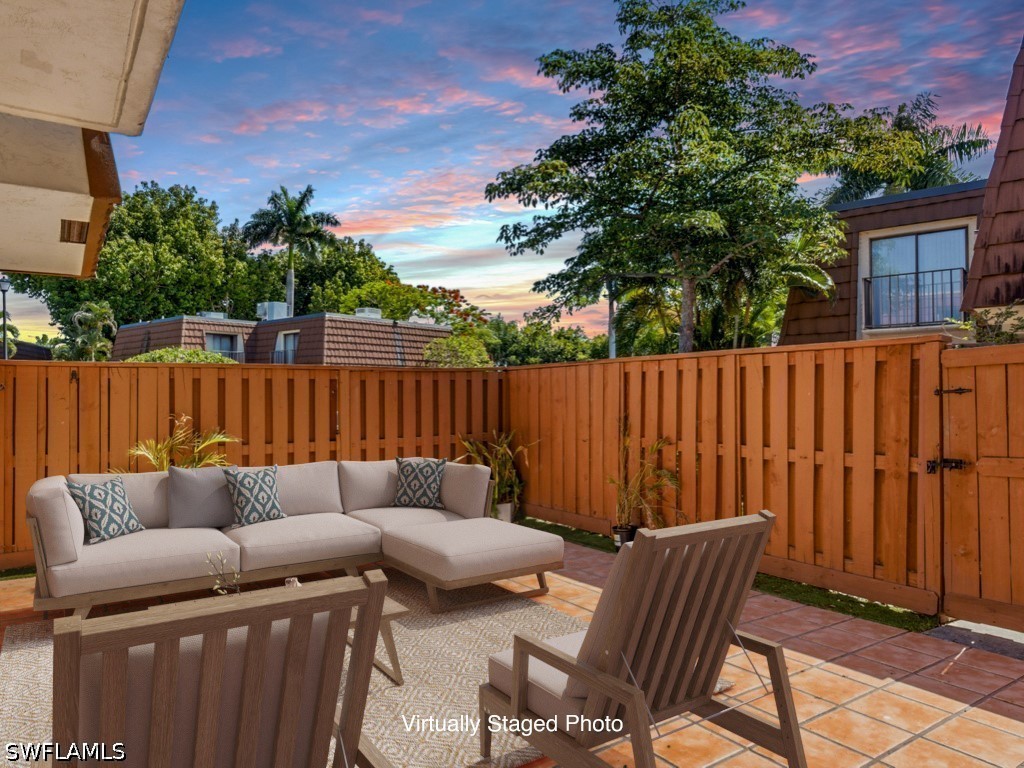 5247 Cedarbend Drive #2 Fort Myers FL 33919 226019979 image1