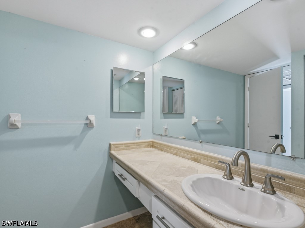 5247 Cedarbend Drive #2 Fort Myers FL 33919 226019979 image20