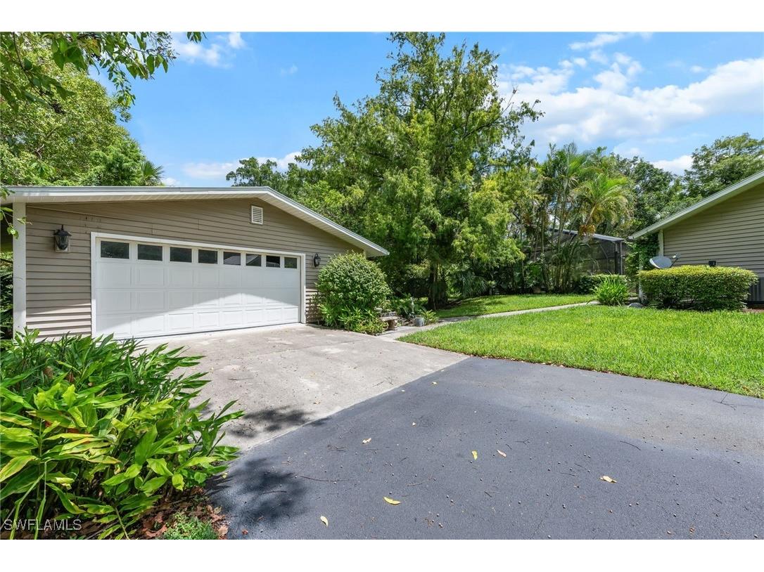 5247 Cherry Wood Drive Naples FL 34119 225067173 image10