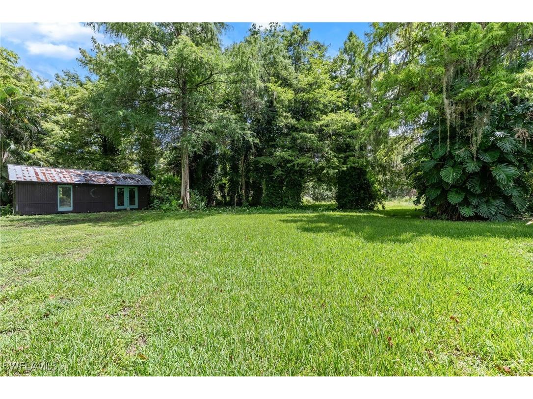 5247 Cherry Wood Drive Naples FL 34119 225067173 image12