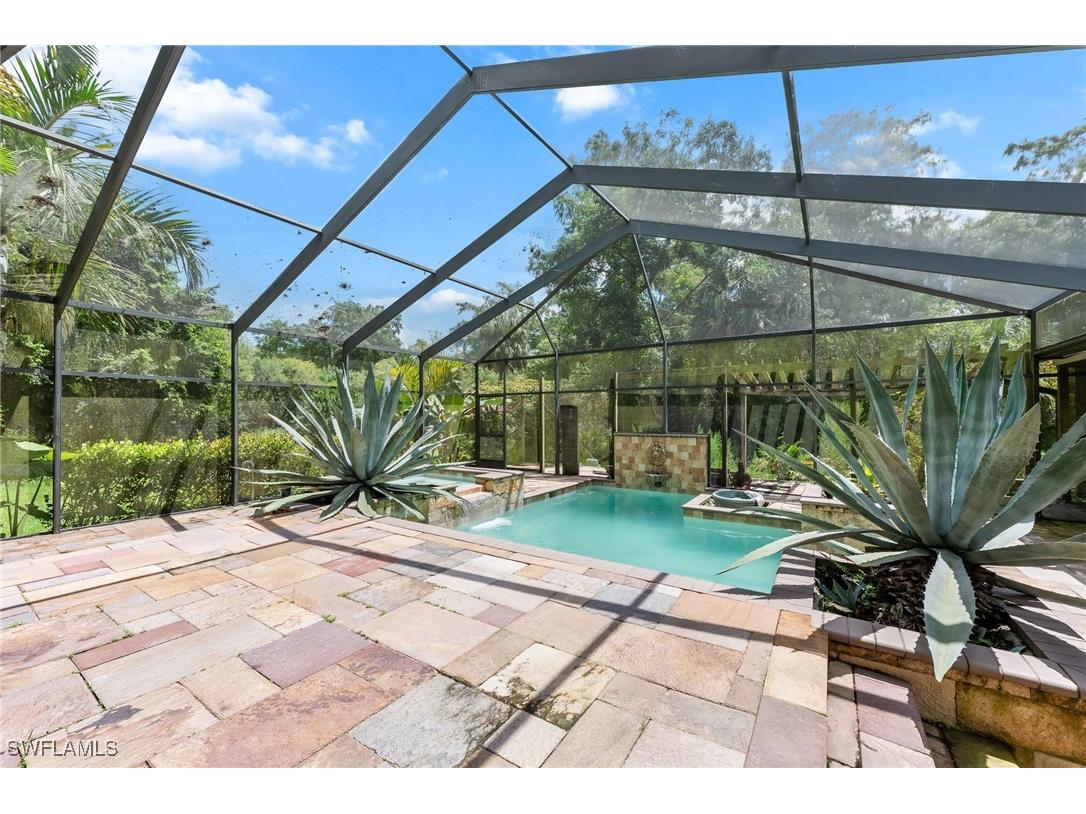 5247 Cherry Wood Drive Naples FL 34119 225067173 image16