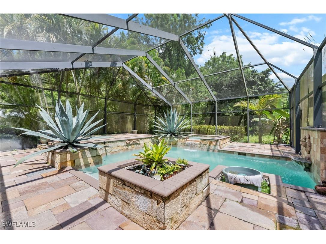 5247 Cherry Wood Drive Naples FL 34119 225067173 image17