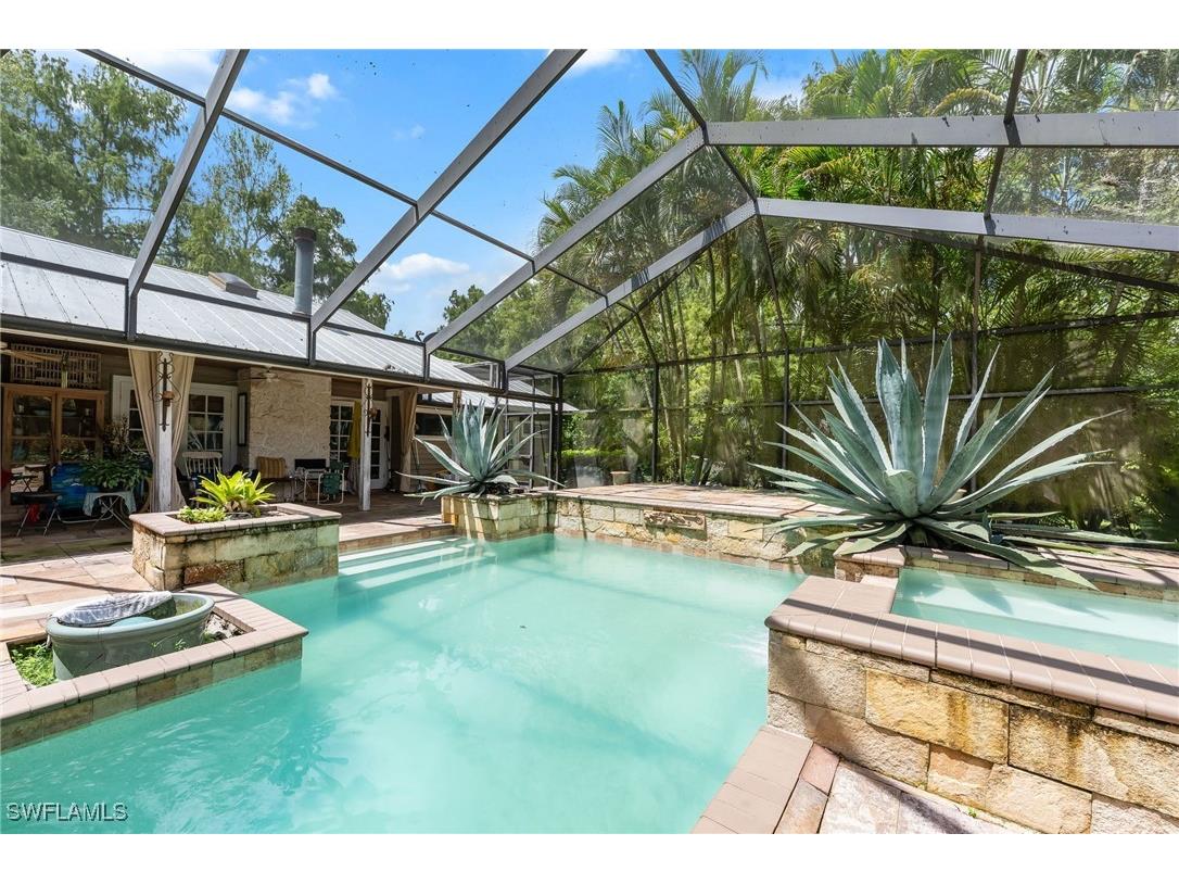 5247 Cherry Wood Drive Naples FL 34119 225067173 image18