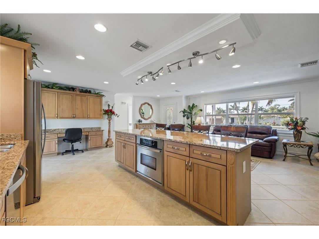 5249 Sunset Court Cape Coral FL 33904 2025024570 image11
