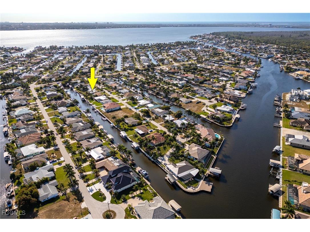 5249 Sunset Court Cape Coral FL 33904 2025024570 image34
