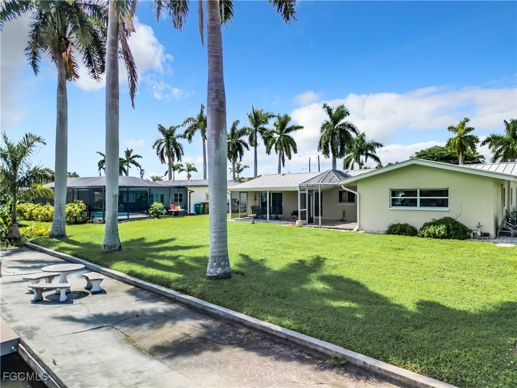 5249 Sunset Court Cape Coral FL 33904 2025024570 image44