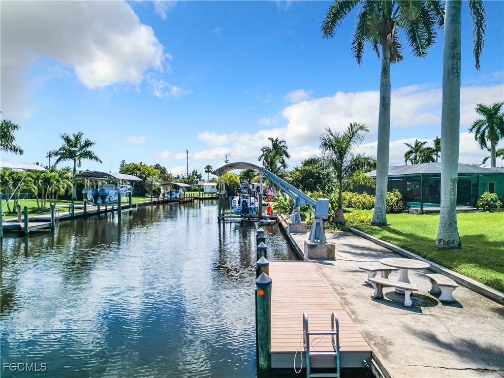 5249 Sunset Court Cape Coral FL 33904 2025024570 image45