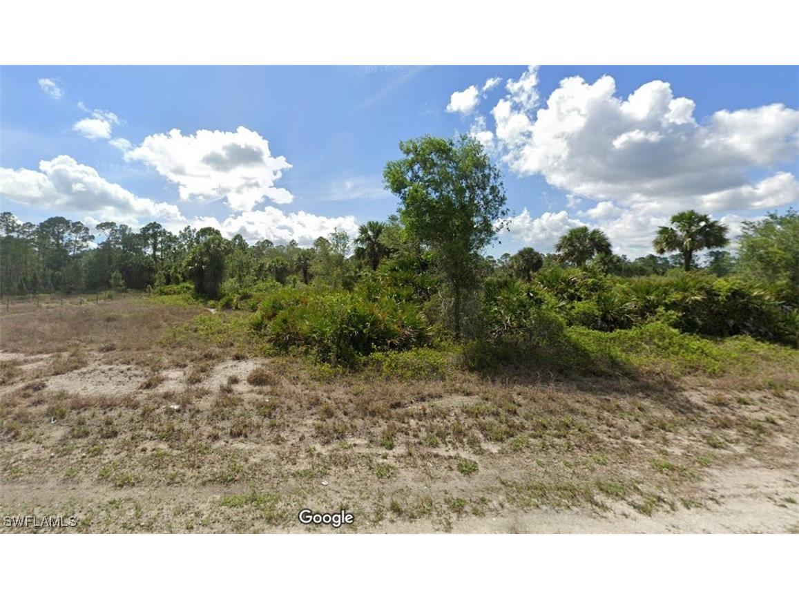 525 12th Street SE Naples FL 34117 224083688 image1