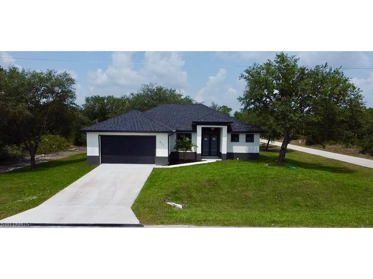 525 Abbott Avenue Lehigh Acres FL 33972 224040603 image1