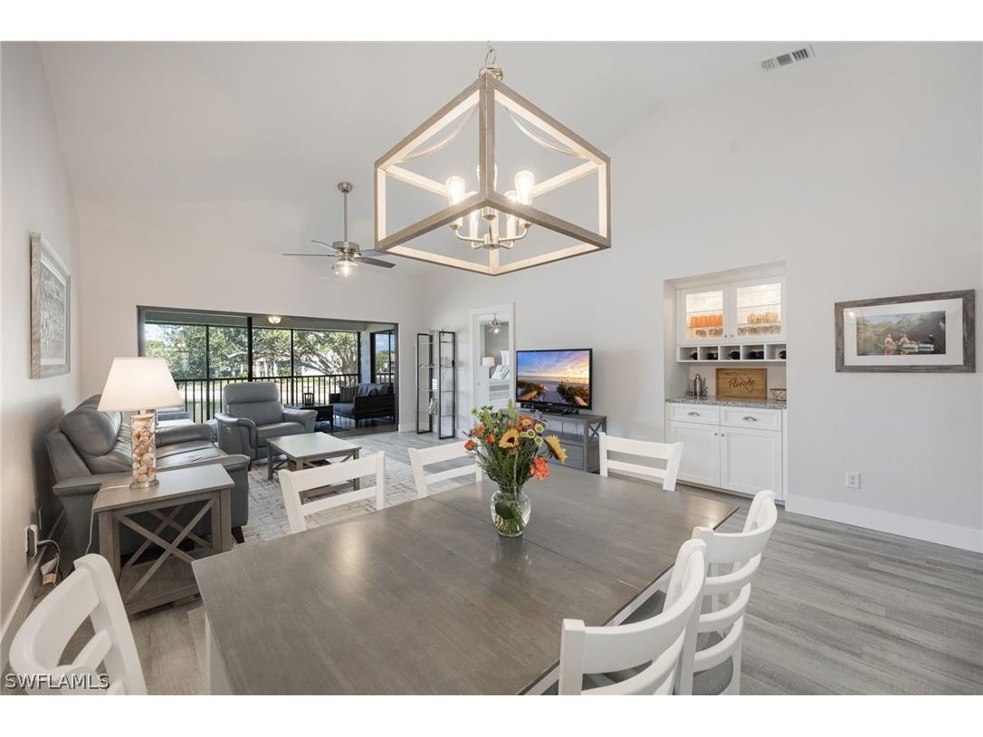 525 Lake Louise Circle #202 Naples FL 34110 226006781 image1