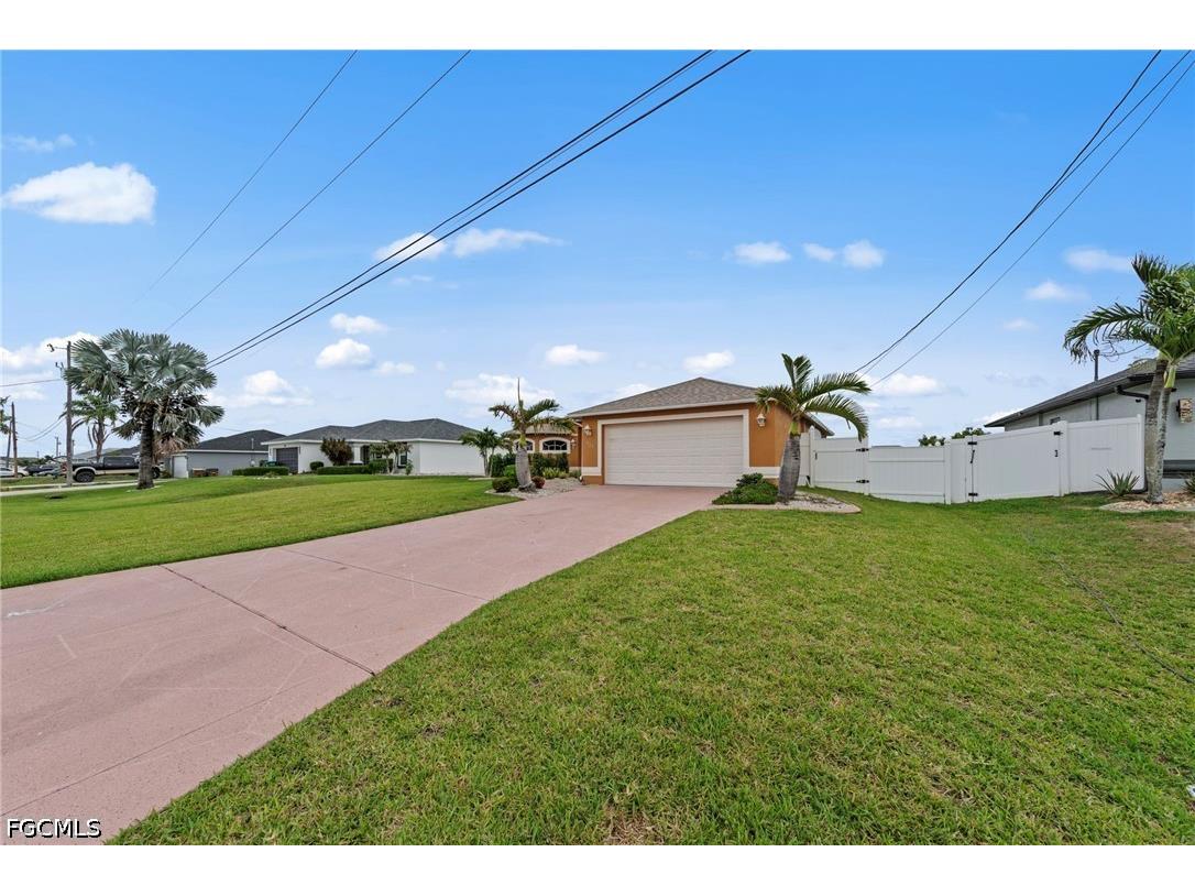525 NE 6th Avenue Cape Coral FL 33909 2026017735 image2