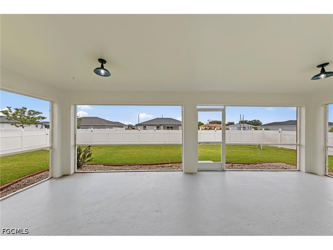 525 NE 6th Avenue Cape Coral FL 33909 2026017735 image25