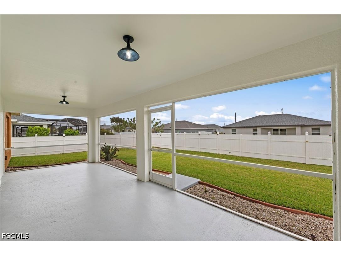525 NE 6th Avenue Cape Coral FL 33909 2026017735 image27