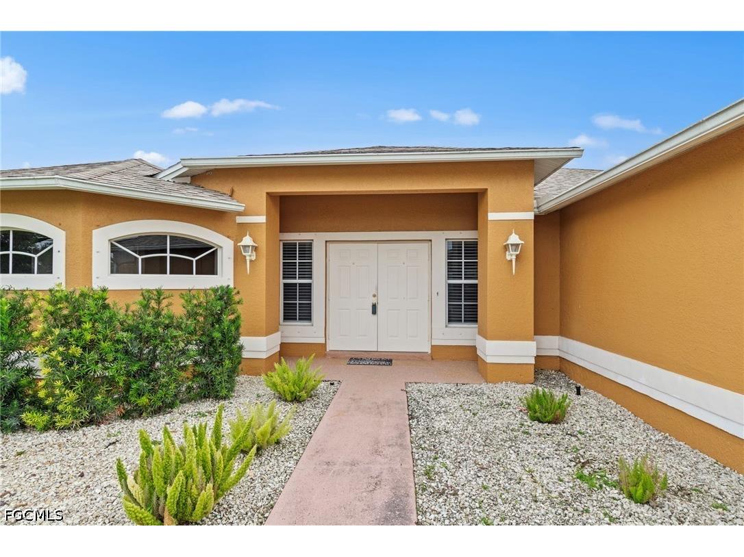 525 NE 6th Avenue Cape Coral FL 33909 2026017735 image4