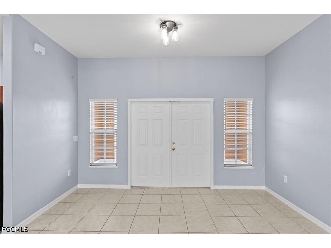 525 NE 6th Avenue Cape Coral FL 33909 2026017735 image5